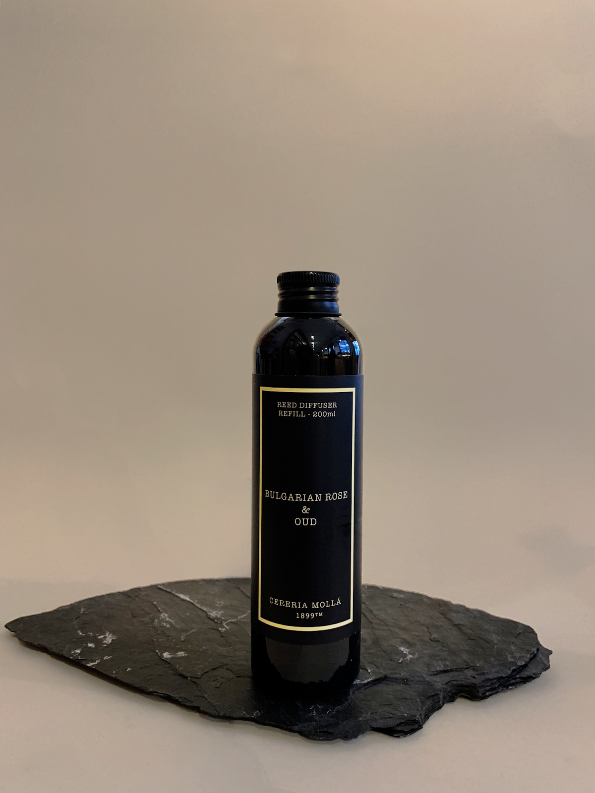 376e9141-015b-43f9-bd64-be6d7b676d2e